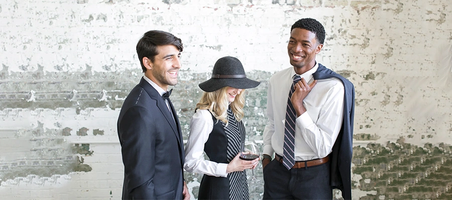 لباس با تیپ رسمی برای کنفرانس