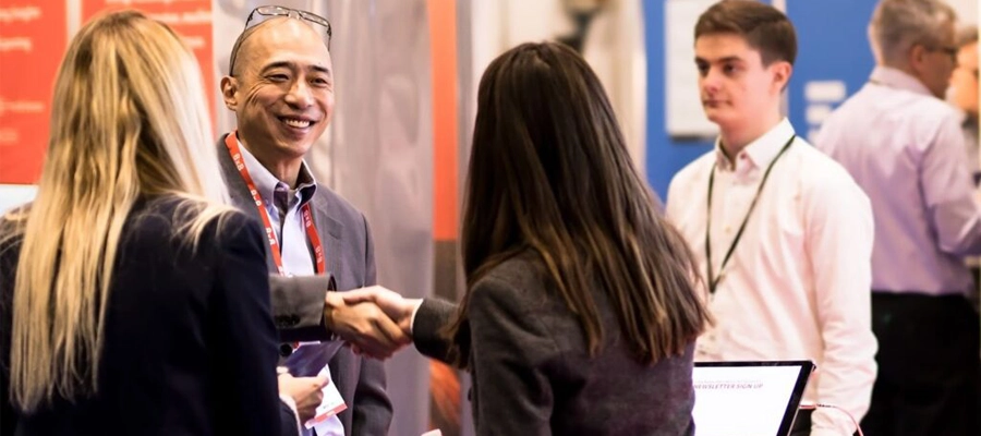 دلایل حضور در نمایشگاه