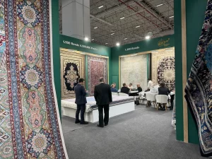 غرفه فرش مهر و ماه در نمایشگاه استانبول 2025